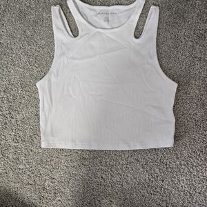 American Eagle Outfitters Cutout Shoulder Cropped Classic White Tank Top